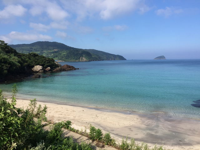 真ん中の砂浜 8:41_根獅子の浜