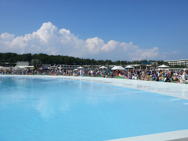 休憩中_神奈川県立辻堂海浜公園