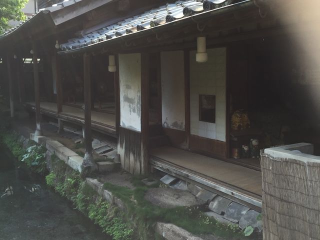 しまばら水屋敷