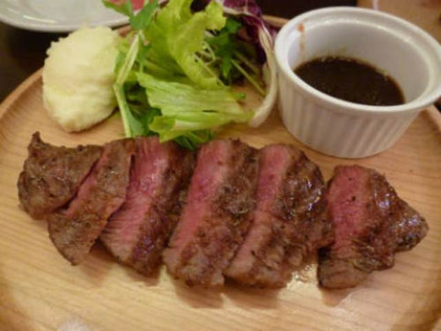 ニクバルモダンミール 近江牛ミスジステーキ_肉バル モダンミール 大津店