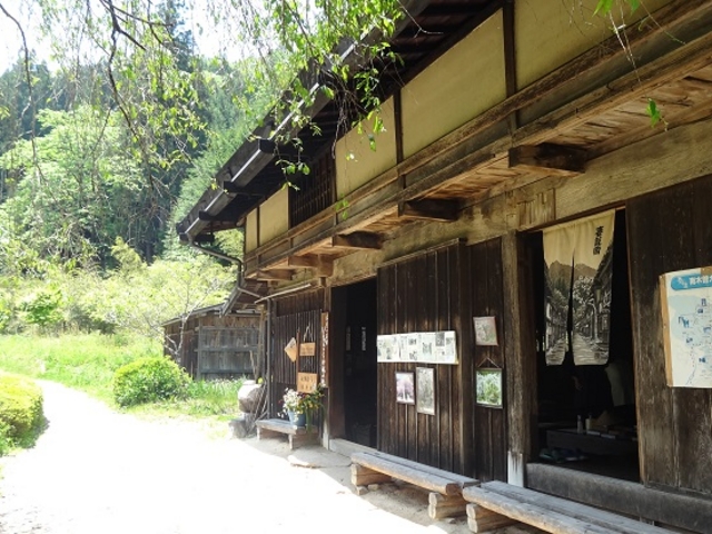 峠下の休憩茶屋_馬籠峠
