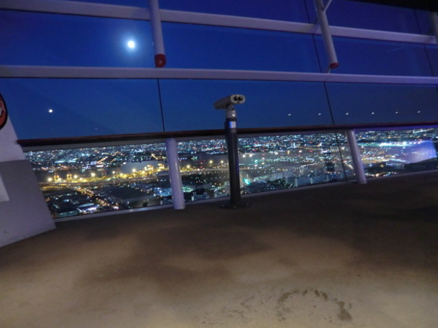 大阪府咲洲庁舎展望台より夜景を楽しむ_さきしまコスモタワー展望台