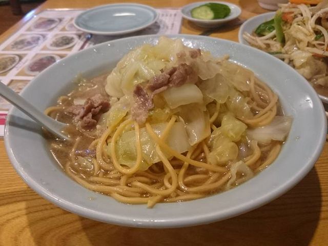 ボリューム満点で並で十分です_萬里 本店