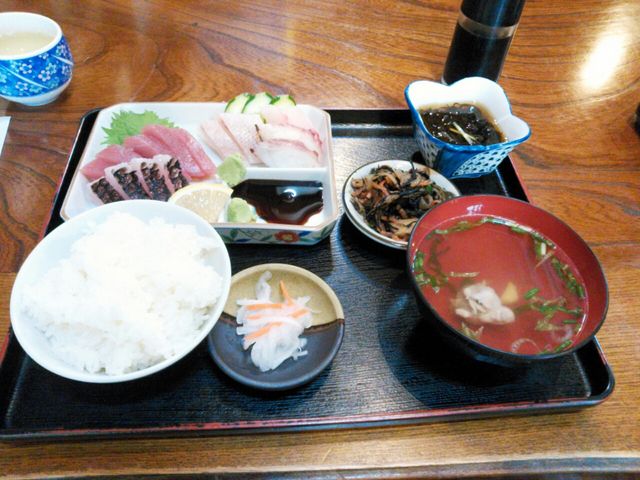 お刺身定食_さしみ亭