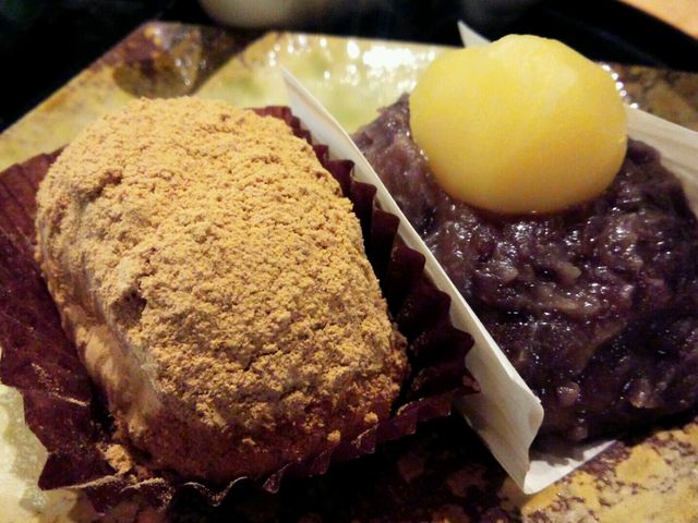 好きなおはぎをチョイスして。_サザエ本店