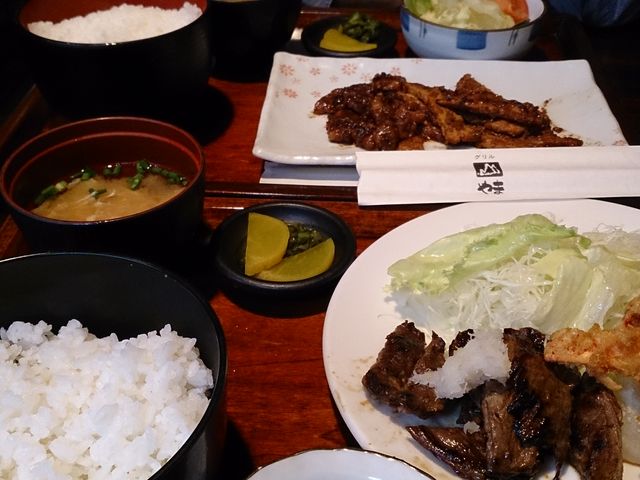 グリル山ライオン通り店