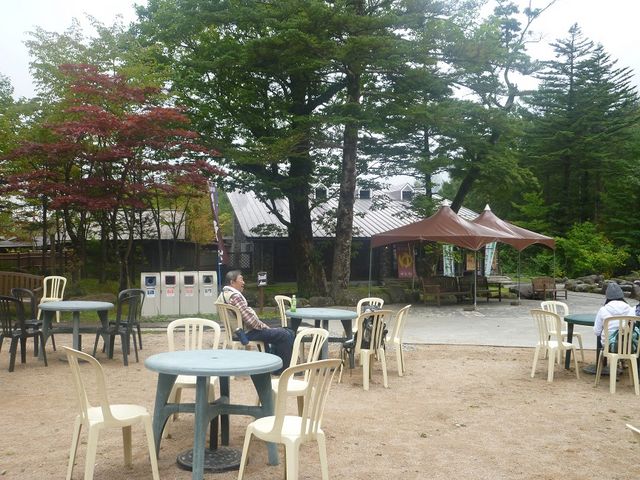 露天風呂施設のある山楽館の建物_神宝乃湯