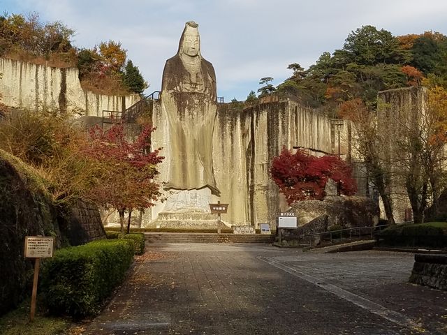 平和観音