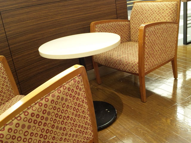 ソファ席_サンマルクカフェ イオンタウン富士南店