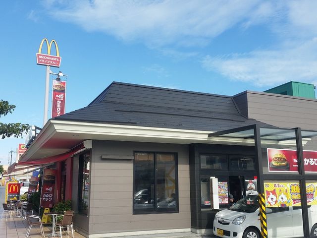 店舗外観_マクドナルド天久りうぼう楽市店