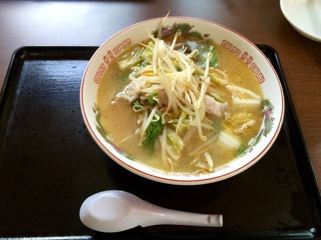 具材が盛りだくさん!アツアツで美味しい!_新華園・本店