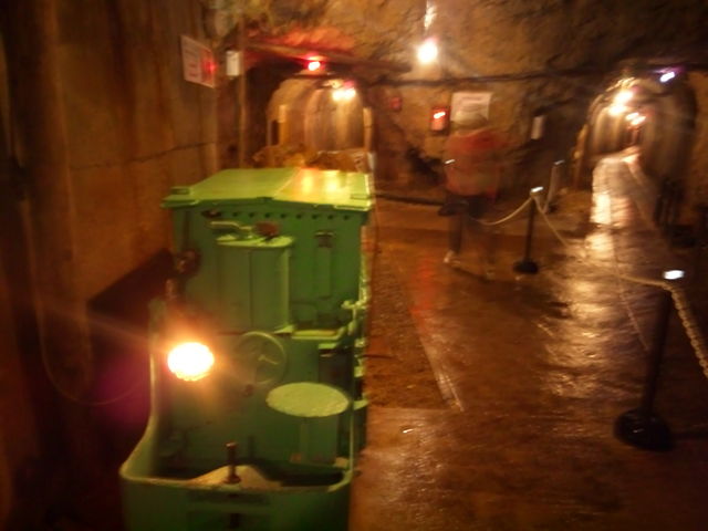 こういうのワクワクするね〜。_佐渡金山遺跡