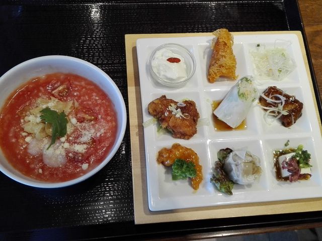 お粥&9種盛り+中国茶のセット(1080円)_花粥 イオンモール幕張新都心店