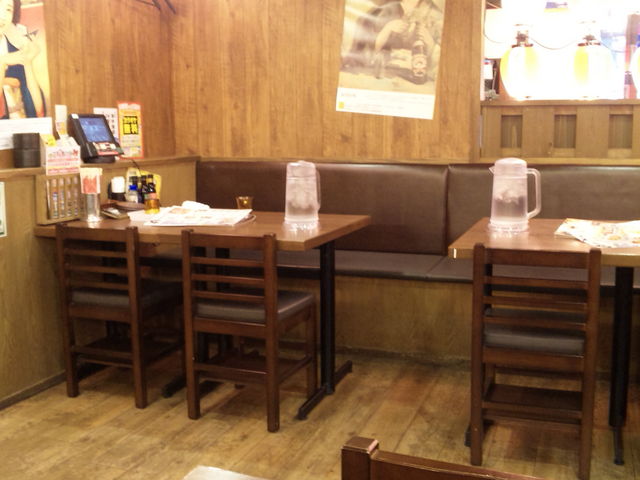 テーブル席_目利きの銀次 清水駅前店