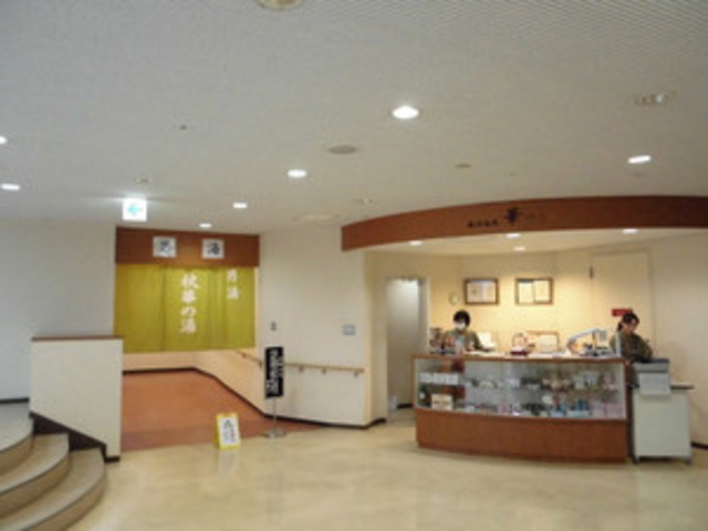 地階 浴室入口_華ゆらり