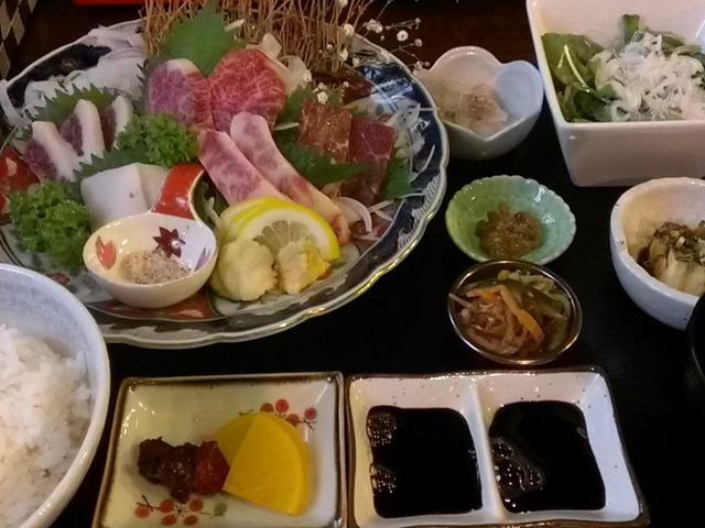 馬刺しセット_馬勝蔵