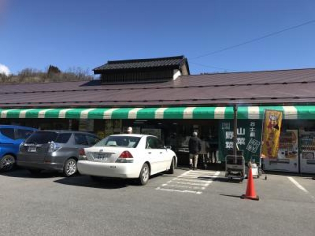 外観_地場産業開発センター