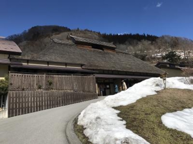外観_季の山・雲海・かやぶきの宿 やきもち家