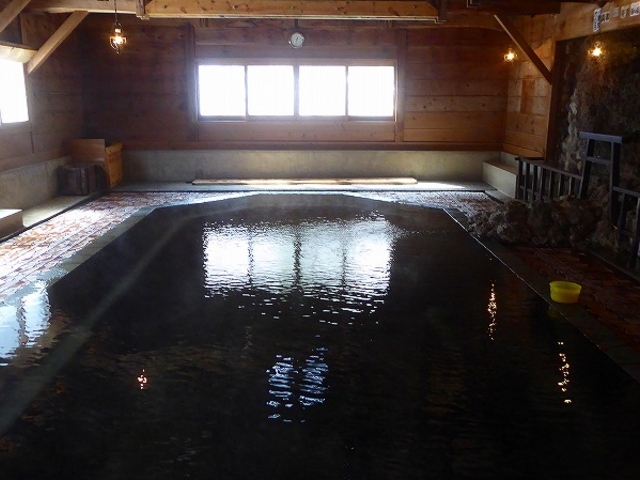 福島県・甲子温泉・旅館大黒屋・混浴内風呂・大岩風呂_甲子温泉旅館大黒屋