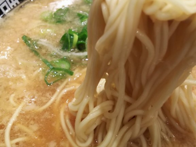 これは普通のゆで方_河童ラーメン本舗天理店
