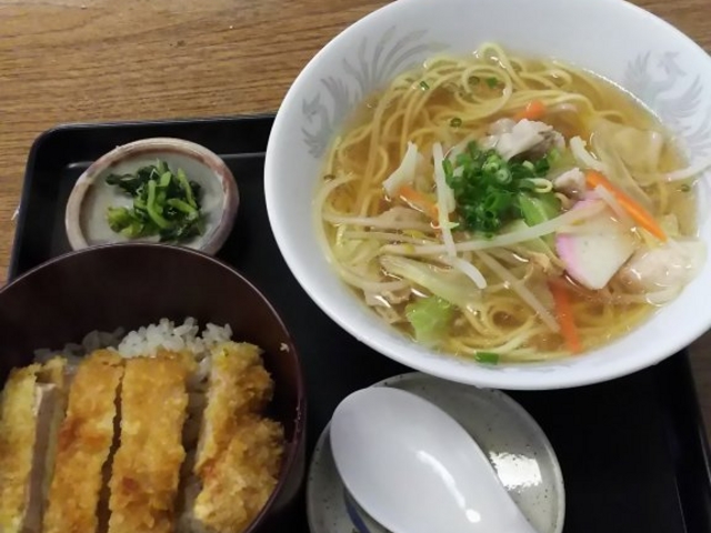 半カツ丼半中華_濱田屋