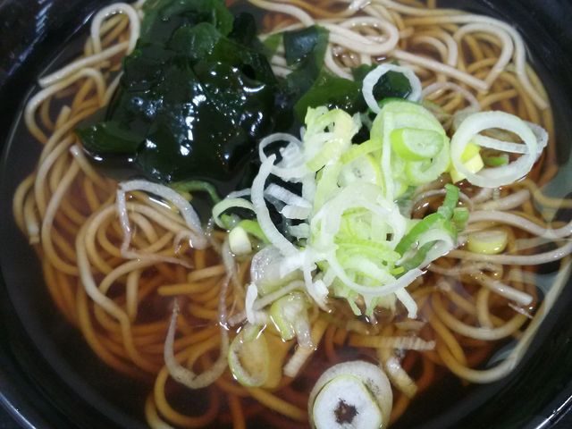そば_名代・富士そば・上野店