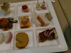 鈴廣 かまぼこの里 ショップ&レストラン えれんな ごっその写真1