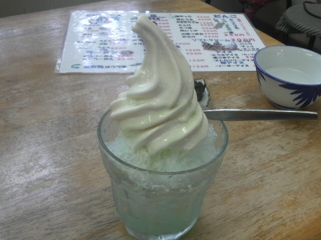 暑い日はフラッペでございますな_さくらや