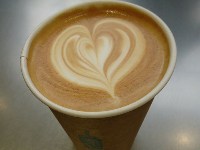 出されてすぐの状態です。_ブルーボトルコーヒー 新宿カフェ