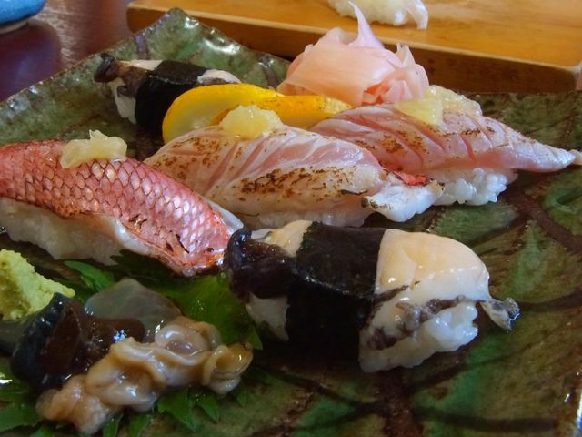金目鯛のあぶりにぎりとあわび!!_瀬浜寿司 堂ヶ島