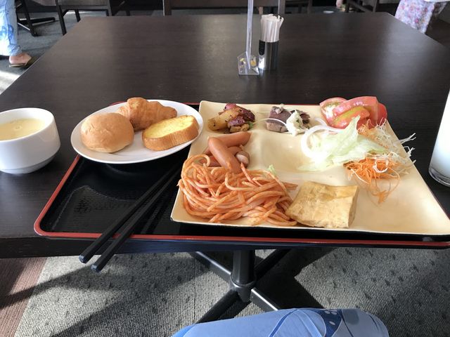 直食バイキング_レストラン巴里