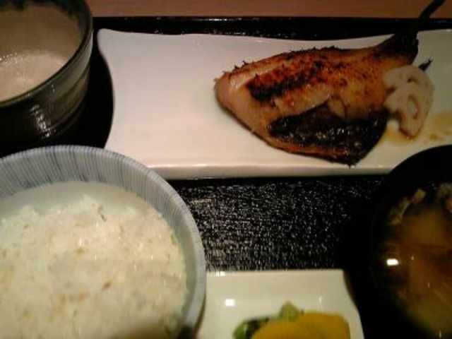 焼き魚定食_三田綱町 しらべ