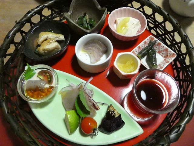 前菜色々…どれも美味しい_粟 ならまち店