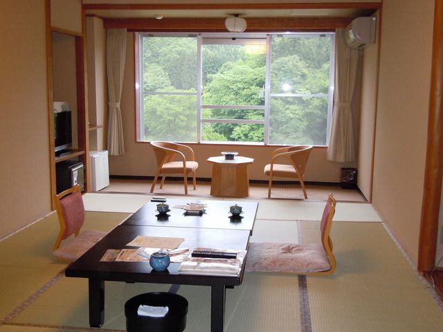 客室_結びの宿 愛隣館