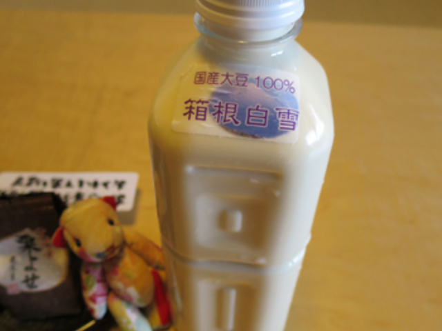 ペットボトル入りの豆乳_辻国豆ふ店