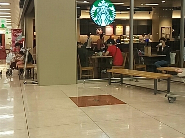 外観_スターバックス・コーヒー 名古屋アピタ長久手店