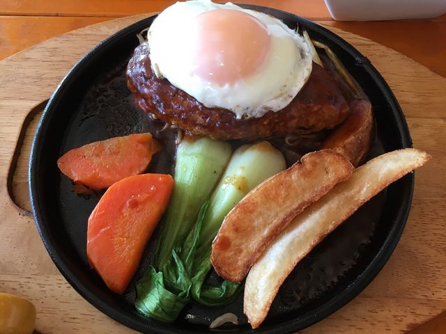 ハンバーグ ハングリー