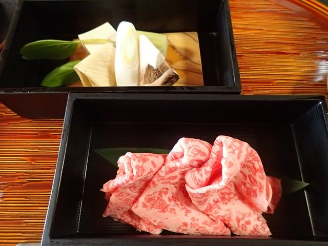 豊後牛しゃぶしゃぶ…美味しいお肉でした_的山荘