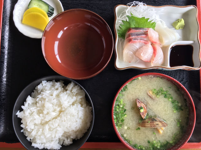 お刺身定食1200円_みなと屋