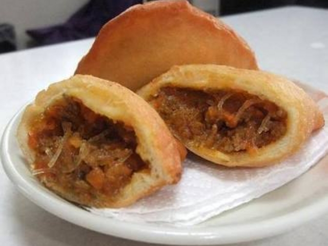 ピロシキ_ロシア料理ツンドラ