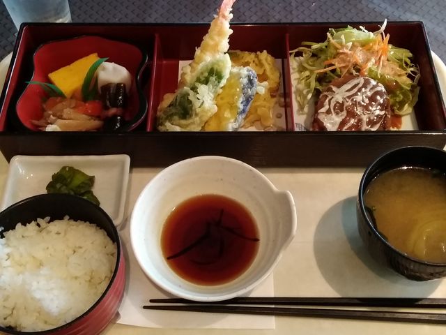 日替わり_アルバトロス