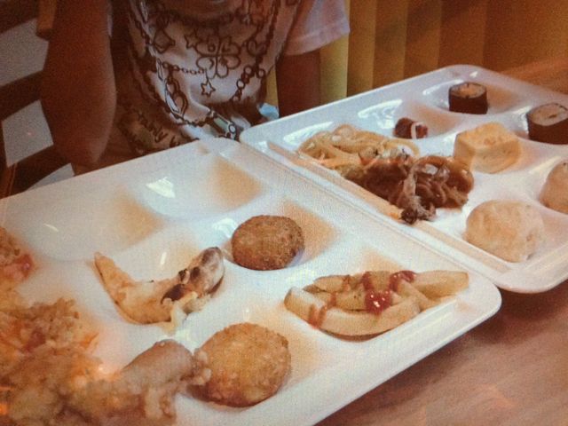 いろいろ食べられます_Living Cafe kurofune