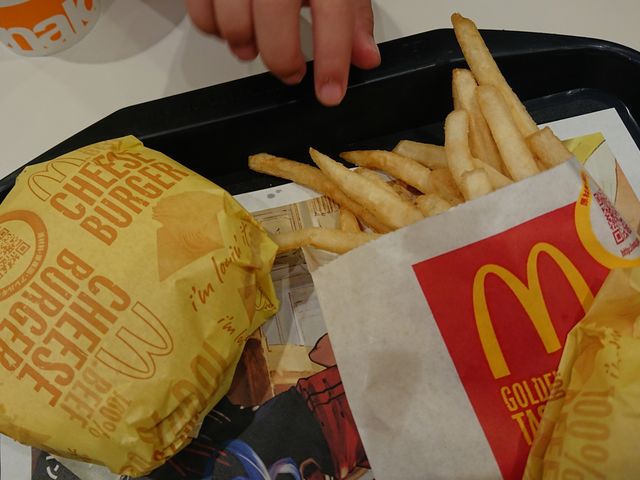 ハッピーセット_マクドナルド甲子園イトーヨーカドー店(McDonald’s)