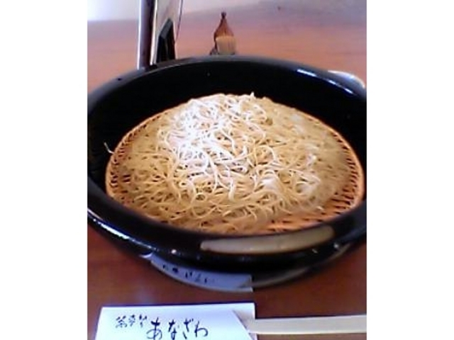 こちらが「極上そば切り大盛り」_蕎麦切り あなざわ