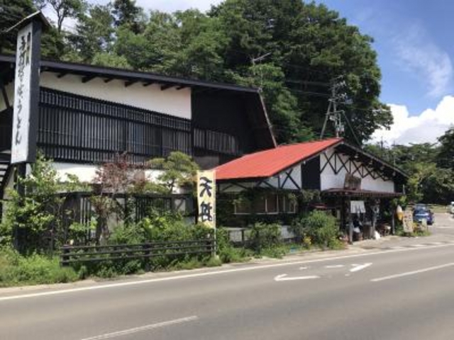 外観_手打そば処 飯綱 本店