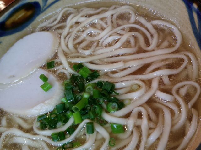平麺のそばです_楚辺