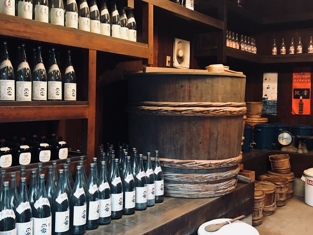 【小寺醤油店(江戸東京たてもの園)】昔のおしょうゆは樽からくんで売っていました_小寺醤油店(江戸東京たてもの園)