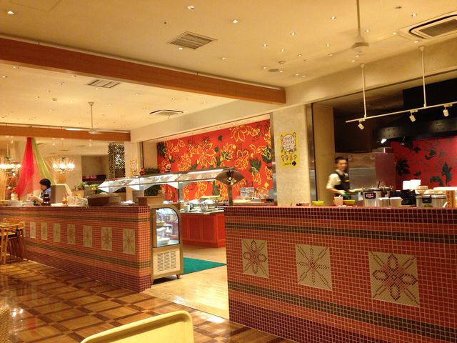 店内_ザ・ガーデンレストラン・プラナスタイル