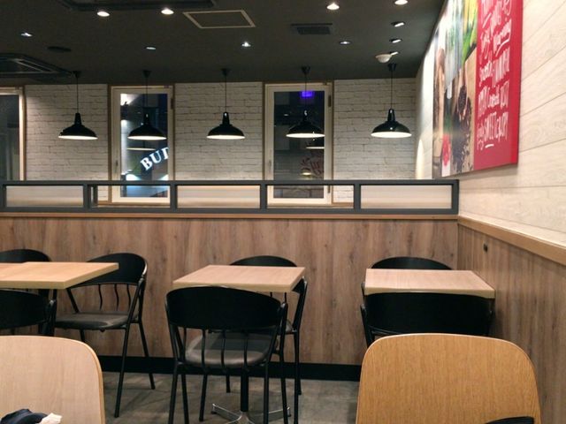 店内_ケンタッキーフライドチキン小樽稲穂店