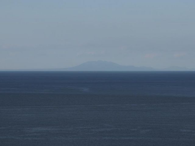 これはたぶん歯舞群島の一つ_オーロラタワー